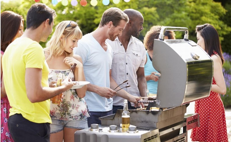 Dos and don'ts of grilling safety